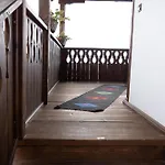 Βίλα Little Bird Residency - Luxury In Leshten