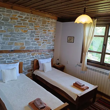 Little Bird Residency - Luxury In Villa Lesjten
