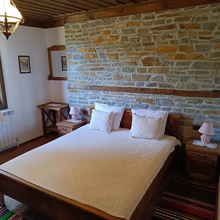 Little Bird Residency - Luxury In Villa Lesjten